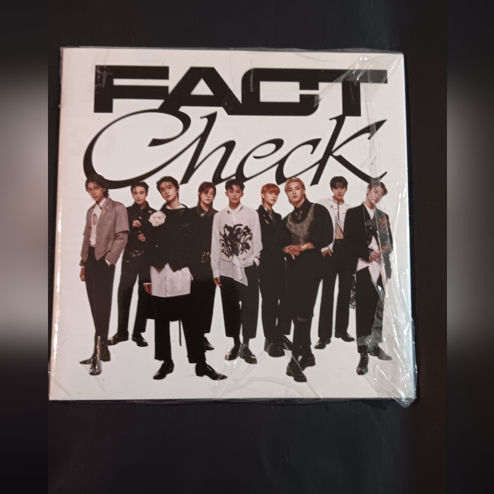 NCT 127 - FACT CHECK - Picture 2 of 5